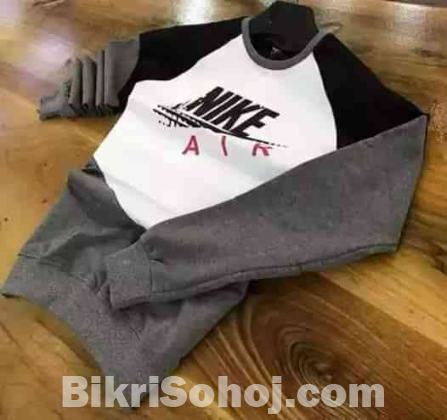 Fashionable Sweatshirt For Men